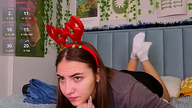 Fit_Brunette_'s cam snapshot