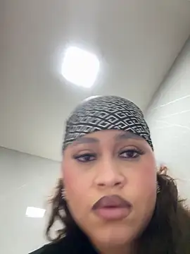 Isa__Blanc live sex cam