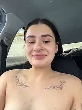 MiraReach live sex cam