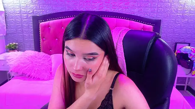 Natalie_loffreda's cam snapshot