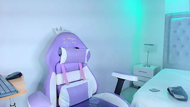 Lia_adamsss's cam snapshot