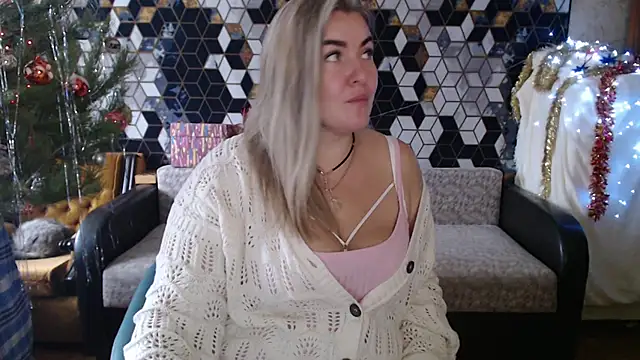 NikaSkylink's cam snapshot