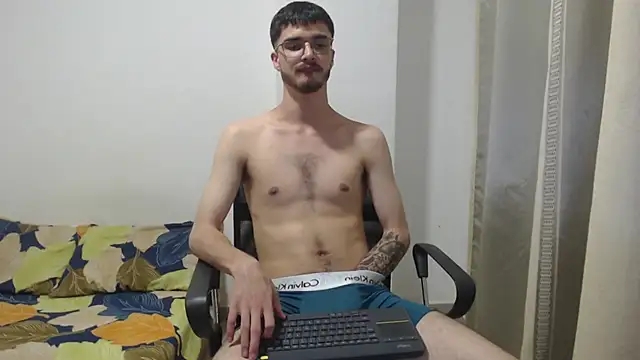 Aleex_Miller's cam snapshot