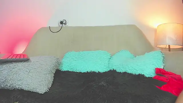 teo_saenz's cam snapshot