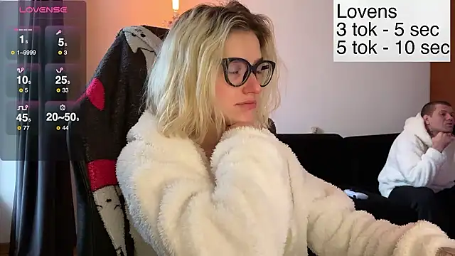 Sexy_Sweets's cam snapshot