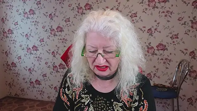 Maya_Mayflower's cam snapshot