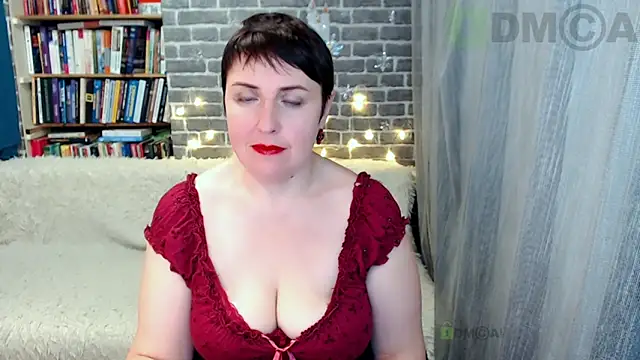 Rainbow_lady's cam snapshot