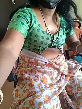 Tamil_roja69 live sex cam