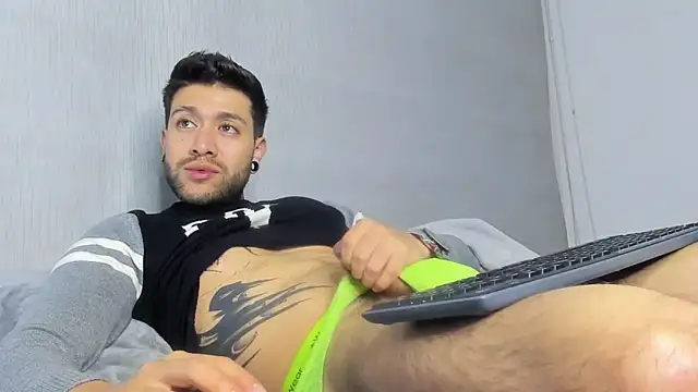 _tatho_perovich_ live sex cam