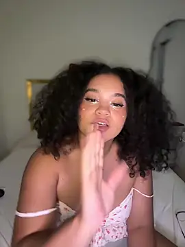 Lucy_wilson5 live sex cam