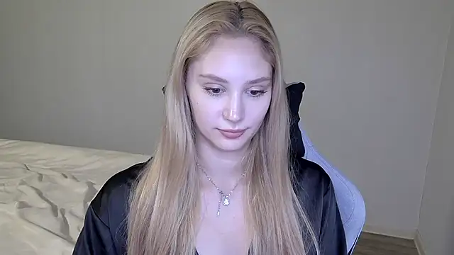 Layla001's cam snapshot