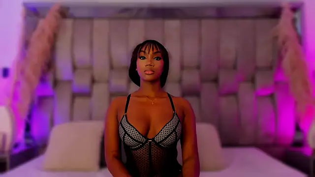 ChaynnaCooper's cam snapshot