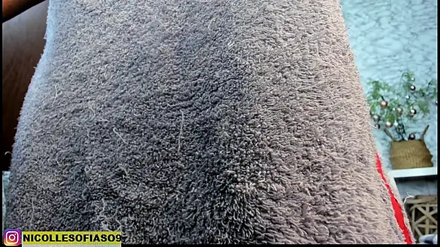 nicollesofia2's cam snapshot