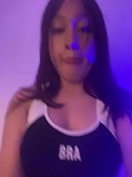 Mia_Lux77's cam snapshot