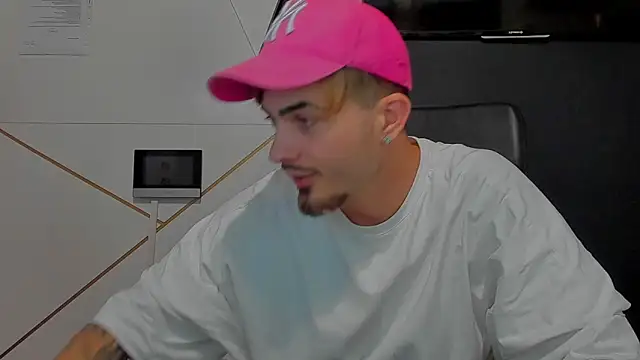 BrandonTate live sex cam