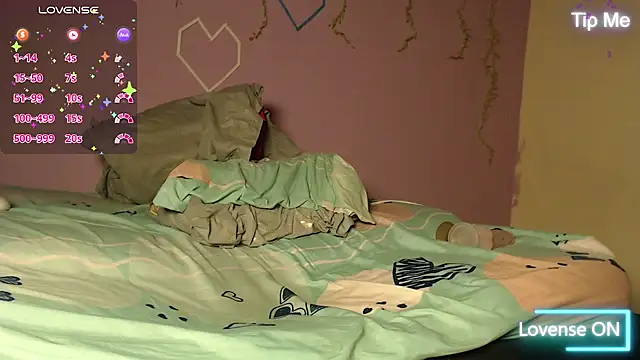 Dante_Bear_'s cam snapshot