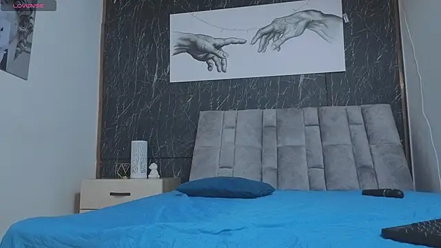 emily_vermont's cam snapshot