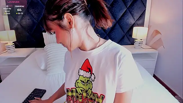 Sophie_Smitt's cam snapshot