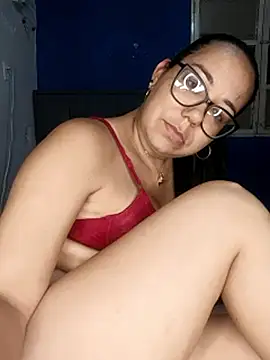 MilfTentasion's cam snapshot