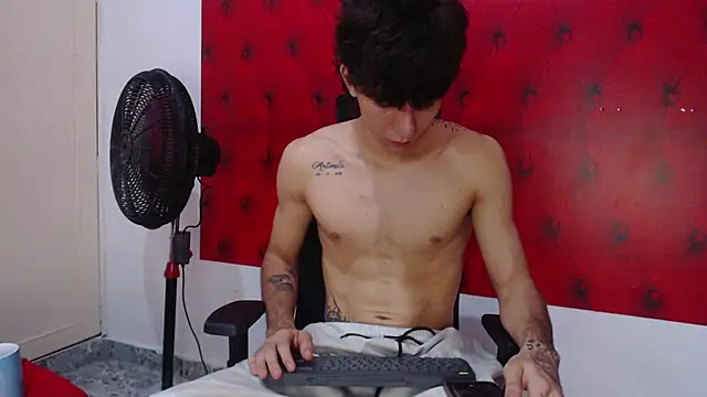 Bryant_Connor's cam snapshot