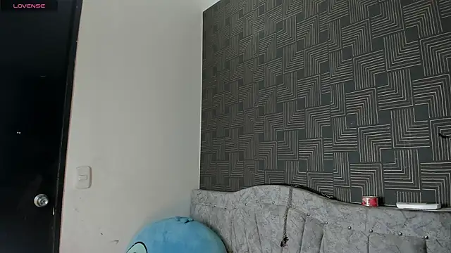 grace-3's cam snapshot