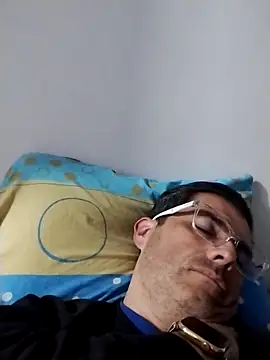 Fuegosutil's cam snapshot