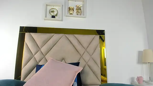 ariana-martins's cam snapshot