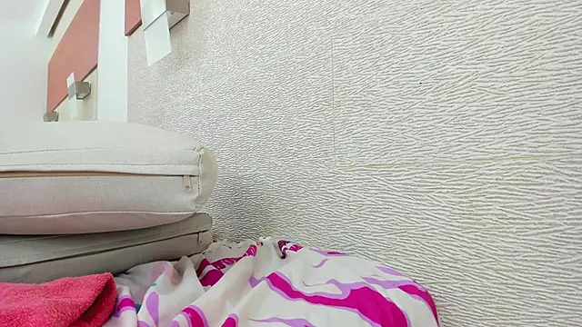 allice_green's cam snapshot