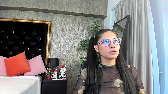 MelodyCruze's cam snapshot