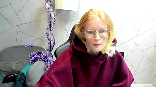 ElizabethHarpper's cam snapshot