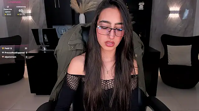 LarisaSmirnov's cam snapshot