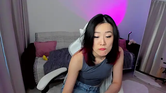 AikoYamada live sex cam