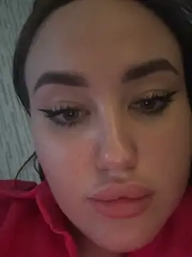 KiraSunshine live sex cam