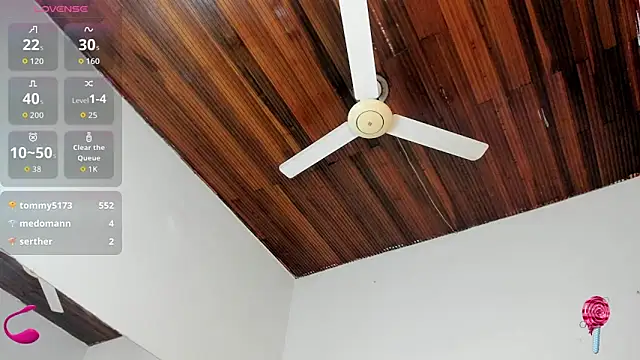 its_sweetMia's cam snapshot