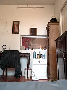 _IRRESISTIBLE_ live sex cam