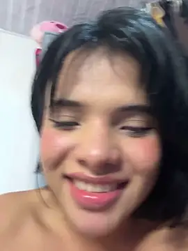 Ada_sienn live sex cam