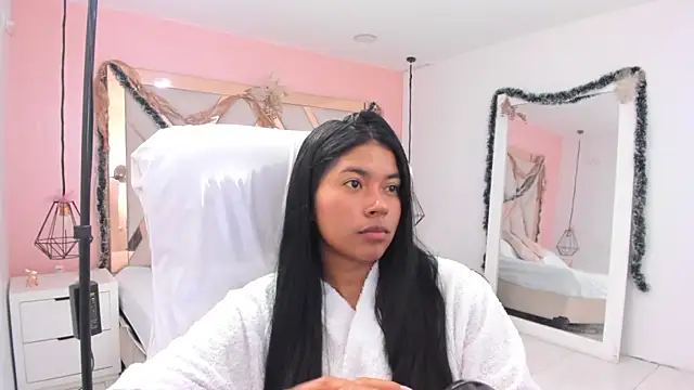 samantaa_shy's cam snapshot