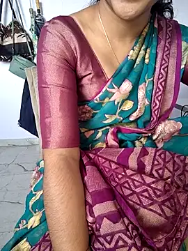 Cute-Telugu-Teacher live sex cam