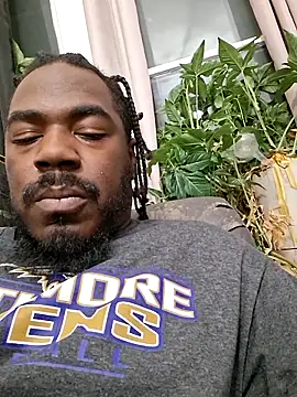 MRHANDSOME3800 live sex cam