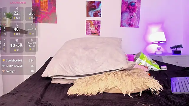 ebony_cutte's cam snapshot