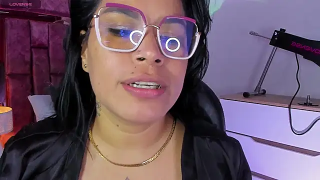 opalo_youns live sex cam