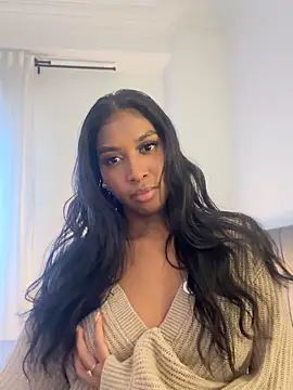 IamCrystal2 live sex cam