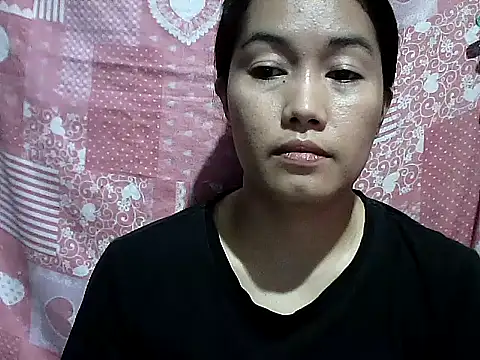 CreamyPussy30's cam snapshot