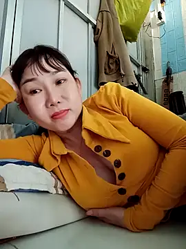 Ana-love2025's cam snapshot