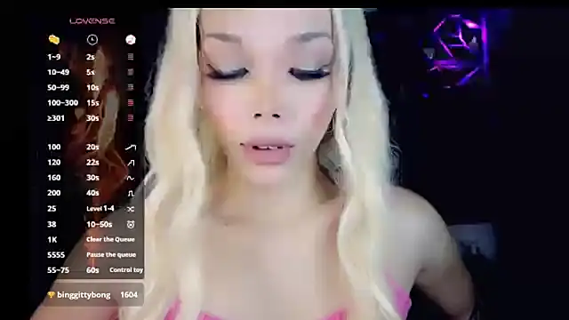 BEBEhugecock69 live sex cam