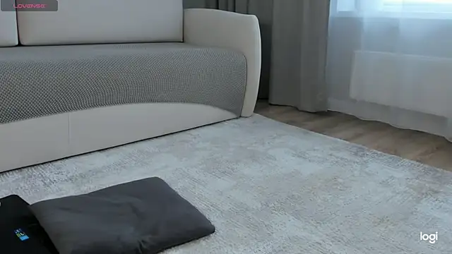 AmelinaLove's cam snapshot