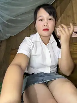 love_pusy09's cam snapshot