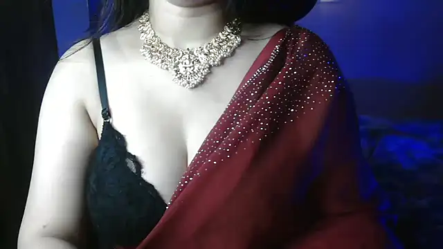 HotNiyathi's cam snapshot