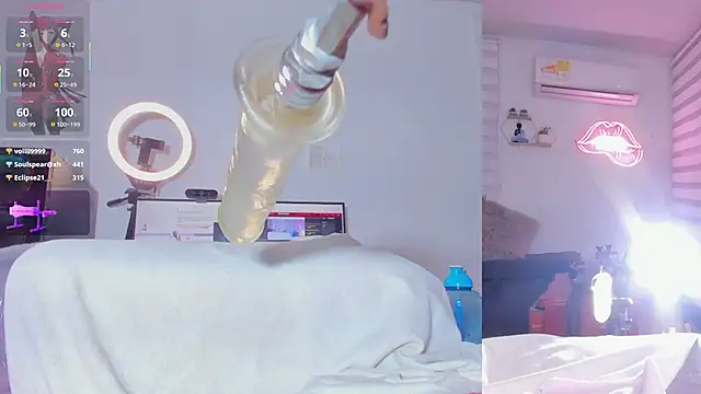 Maria_Jones_'s cam snapshot