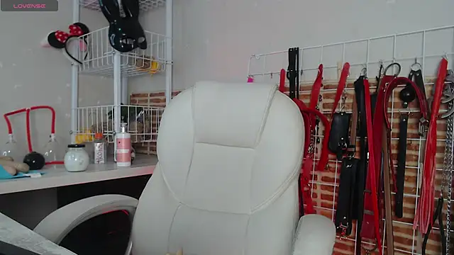 _adahara_queen's cam snapshot